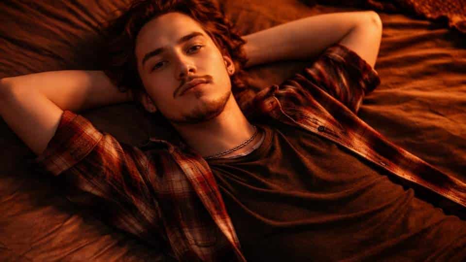 What is a Dry Drunk someone who may be suffering from acute withdrawal syndrome.