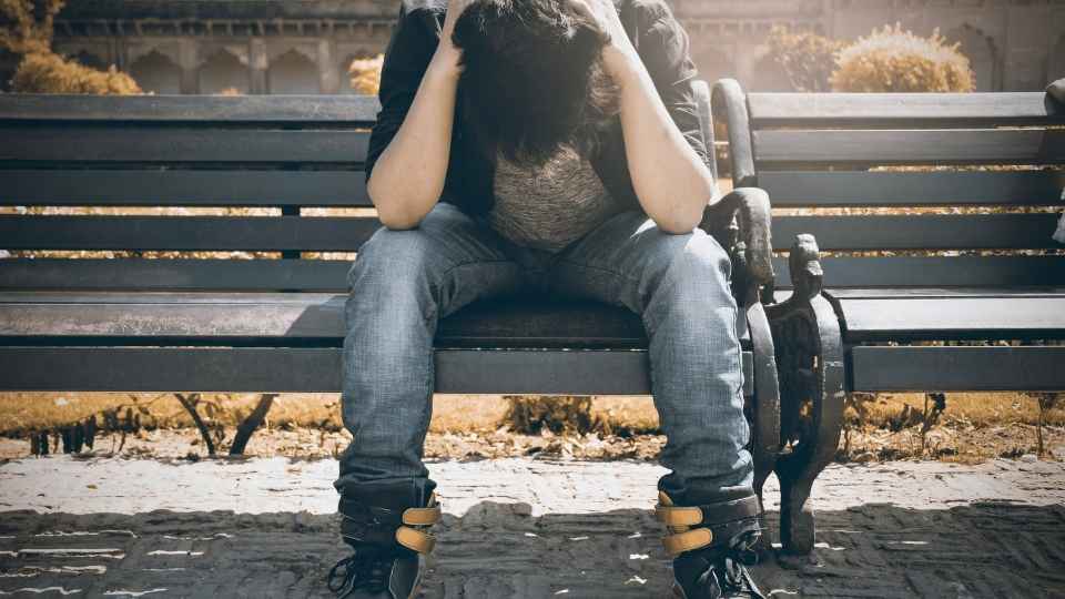 stages of addiction have signs like stress and anxiety.
